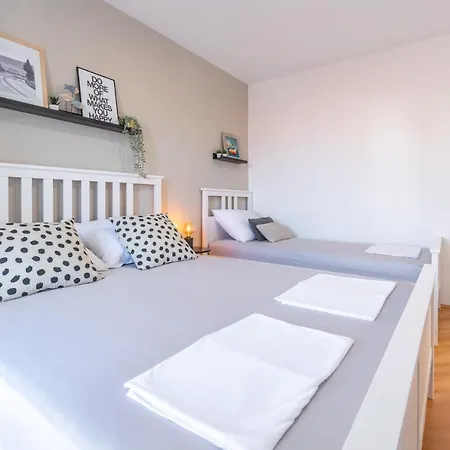Apartman Zora *